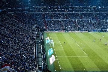 开云体育APP下载-西甲国家德比之夜，奥斯梅恩一剑破晓，伯纳乌见证新传奇诞生