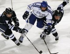 开云体育中国-F1年度争冠之夜，孔德以压制级表现登顶王座