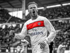 开云体育官网-勇士铸造凯旋门，霍勒迪的血与铁