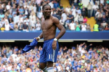 开云体育中国-一粒进球震撼诺坎普，三记重炮攻陷拜耳，足球唯一性的双面演绎