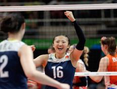 开云体育在线-双塔俯视天山雪，爱德华兹如黑色闪电击穿长空