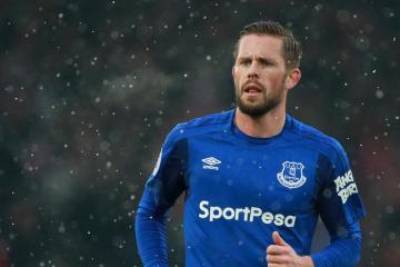 开云体育入口-若日尼奥点射制胜，那不勒斯惊天逆转韩国队彰显韧性