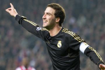 开云体育-独行者的团火，纳达尔澳网鏖战如何点燃戴维斯杯的赛场