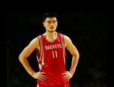 开云体育中国-温网史诗逆转点燃征途，纳达尔ATP总决赛统治全场封神