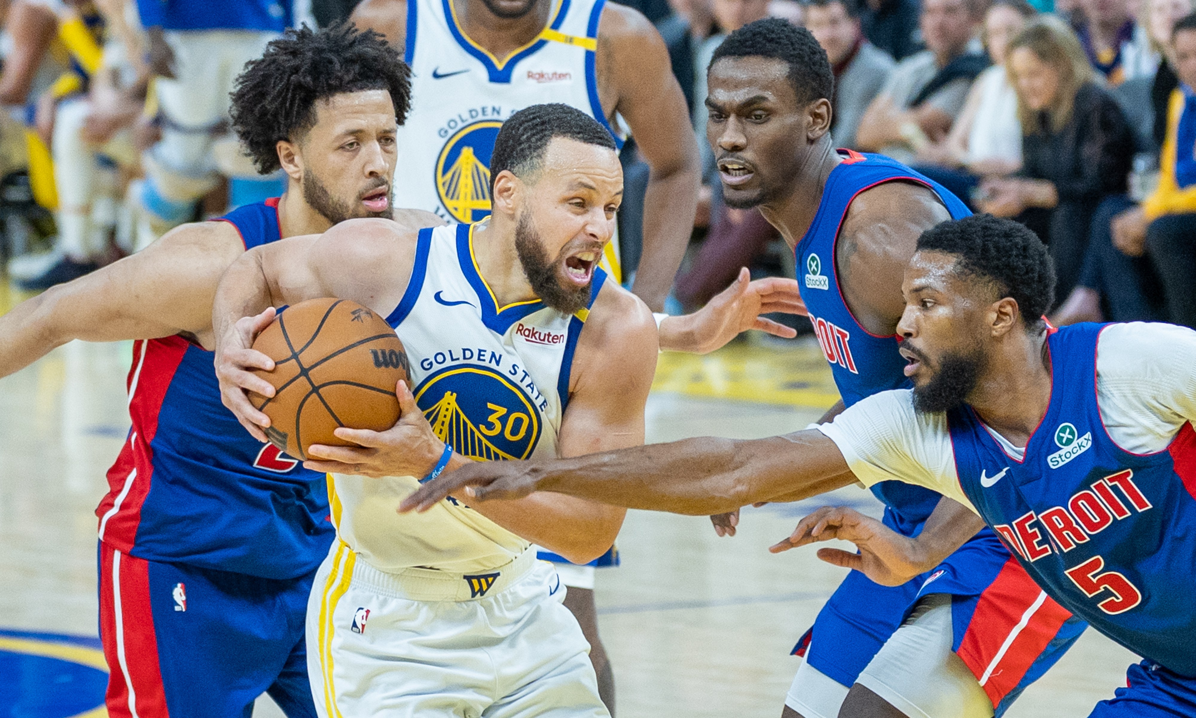 开云官网-NBA球队迎来新赛季挑战，备战全力