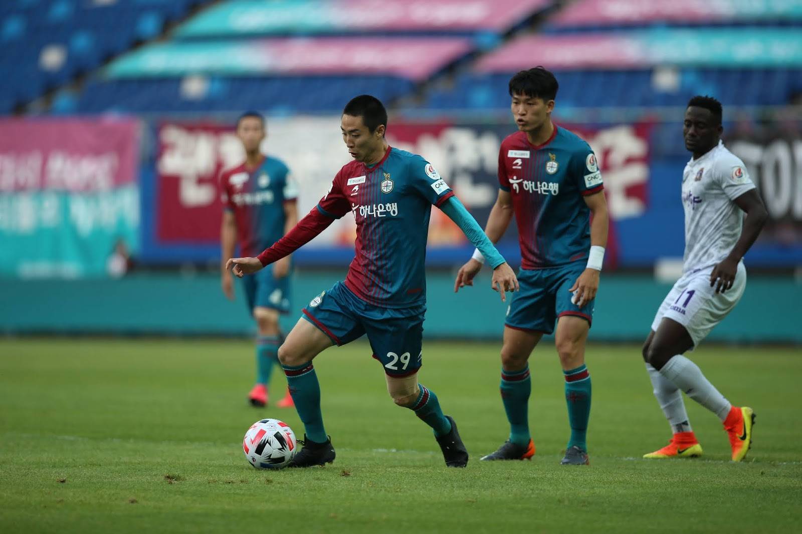 开云APP-横滨水手客场逆转首尔FC，晋级强的简单介绍