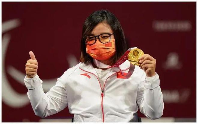 开云体育-纽约选手力压群雄,成功卫冕乒乓球女子单打冠军的简单介绍