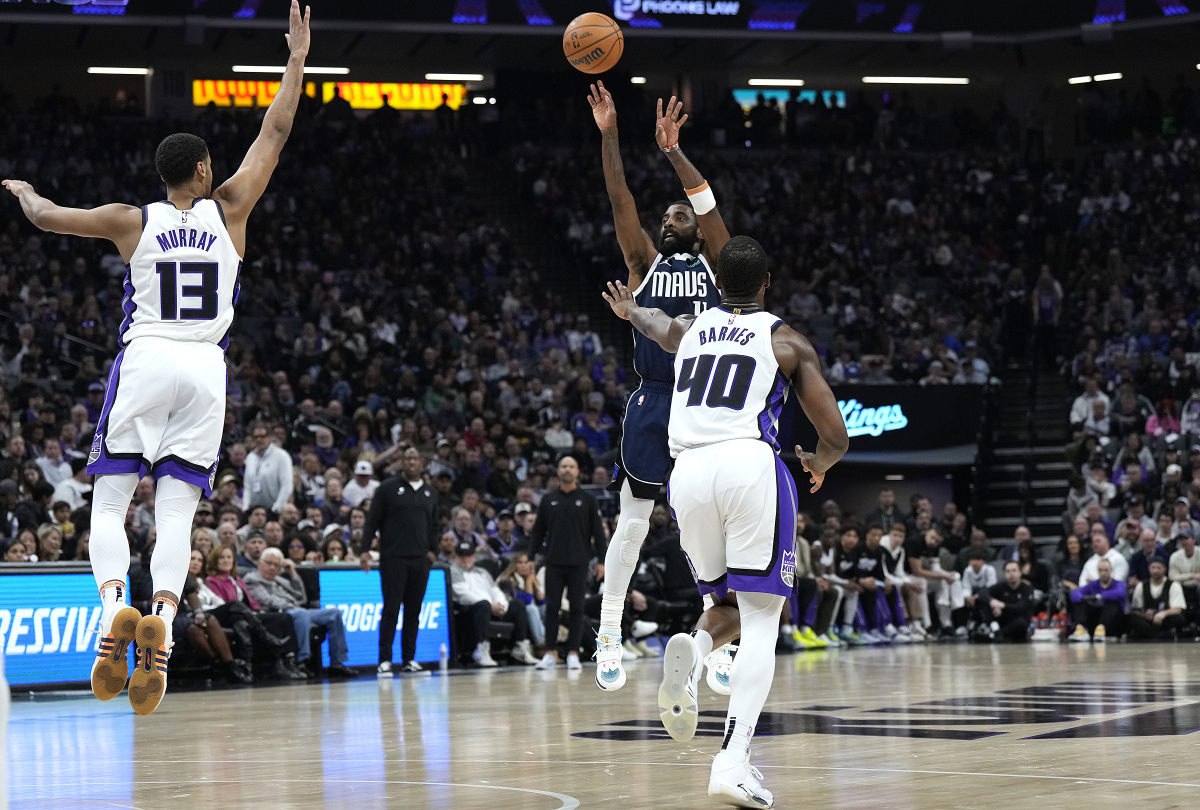 开云体育平台APP-包含独行侠击败国王取得三连胜的词条