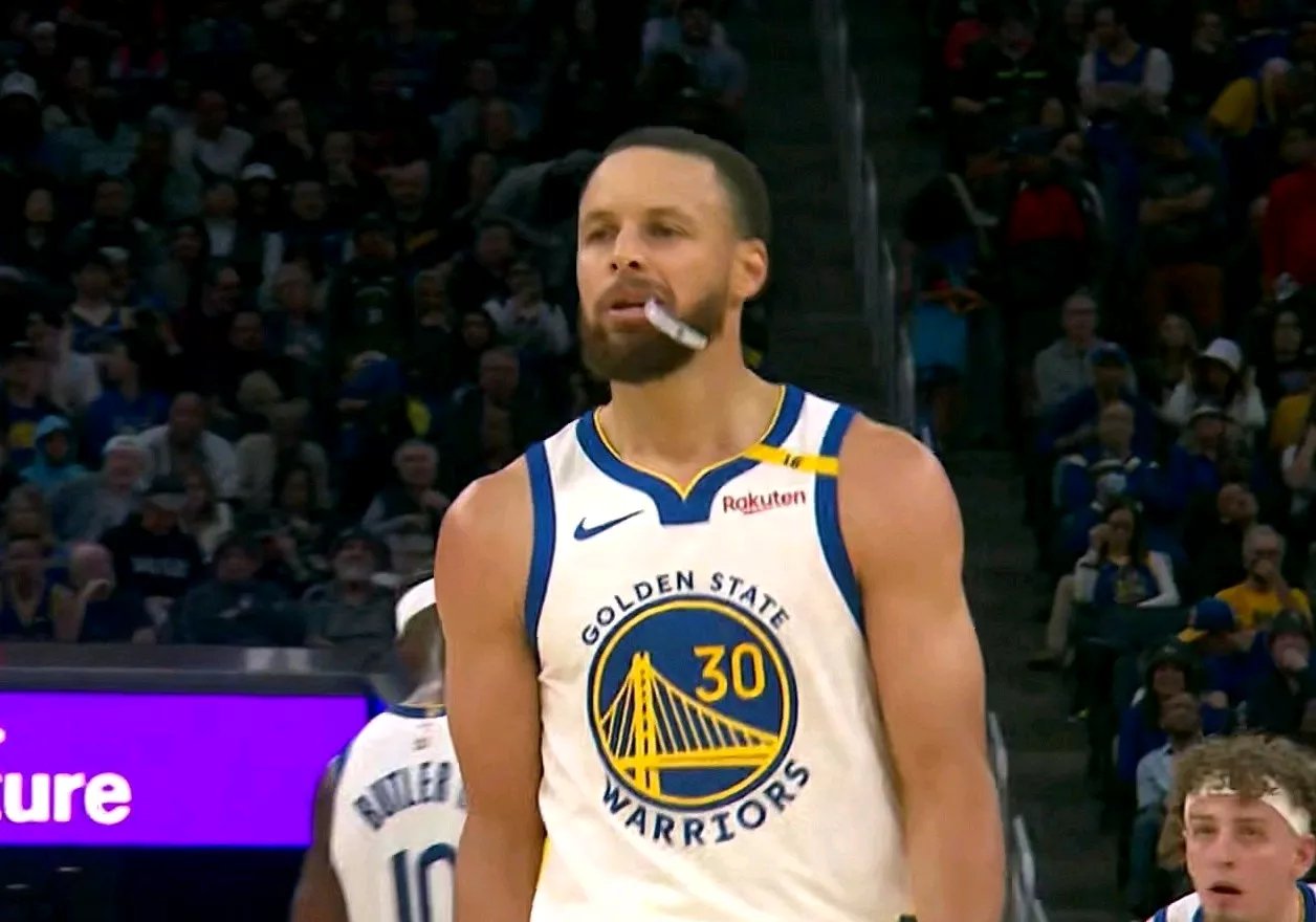 开云体育官网-勇士逆转灰熊晋级半决赛