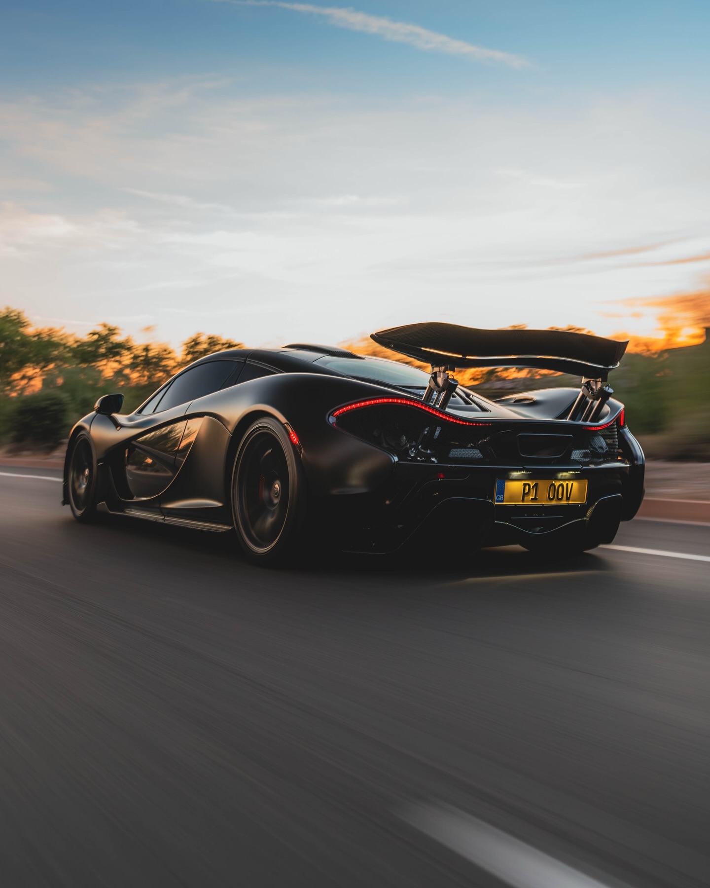 开云体育在线-关于法拉利轻取迈凯伦,拉塞尔高光表现的信息