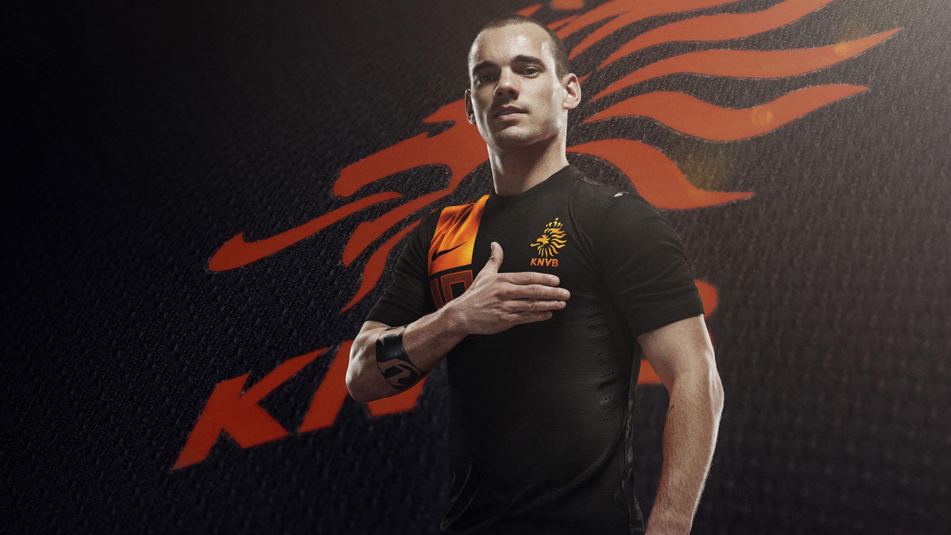 开云体育app-北欧风暴登陆中美洲，当挪威车手在哥斯达黎加火山赛道锁定F1王冠