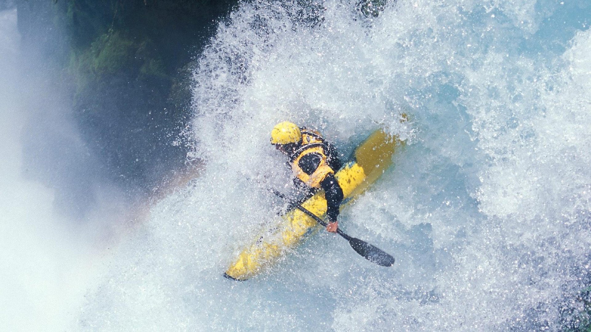 开云体育平台APP-另类维度,当赛道车王与绿茵球王相遇,两种唯一性的黄昏对决