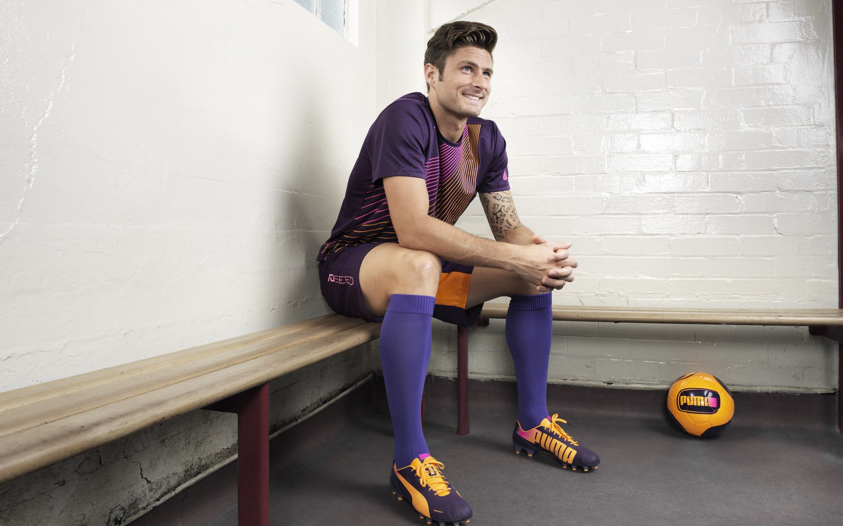 开云APP-绝杀与激情传递,跨越项目的体育之魂